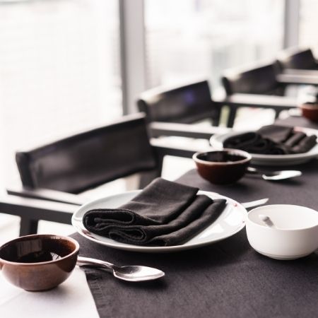 Restaurant Linen Management - Table cloths & napkins